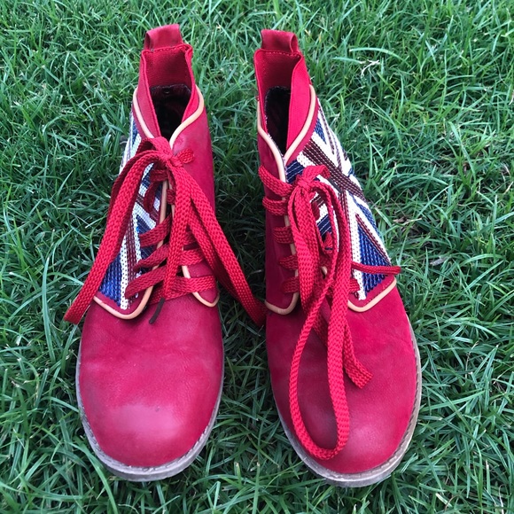 Vintage British Flag Shoes - Picture 2 of 3